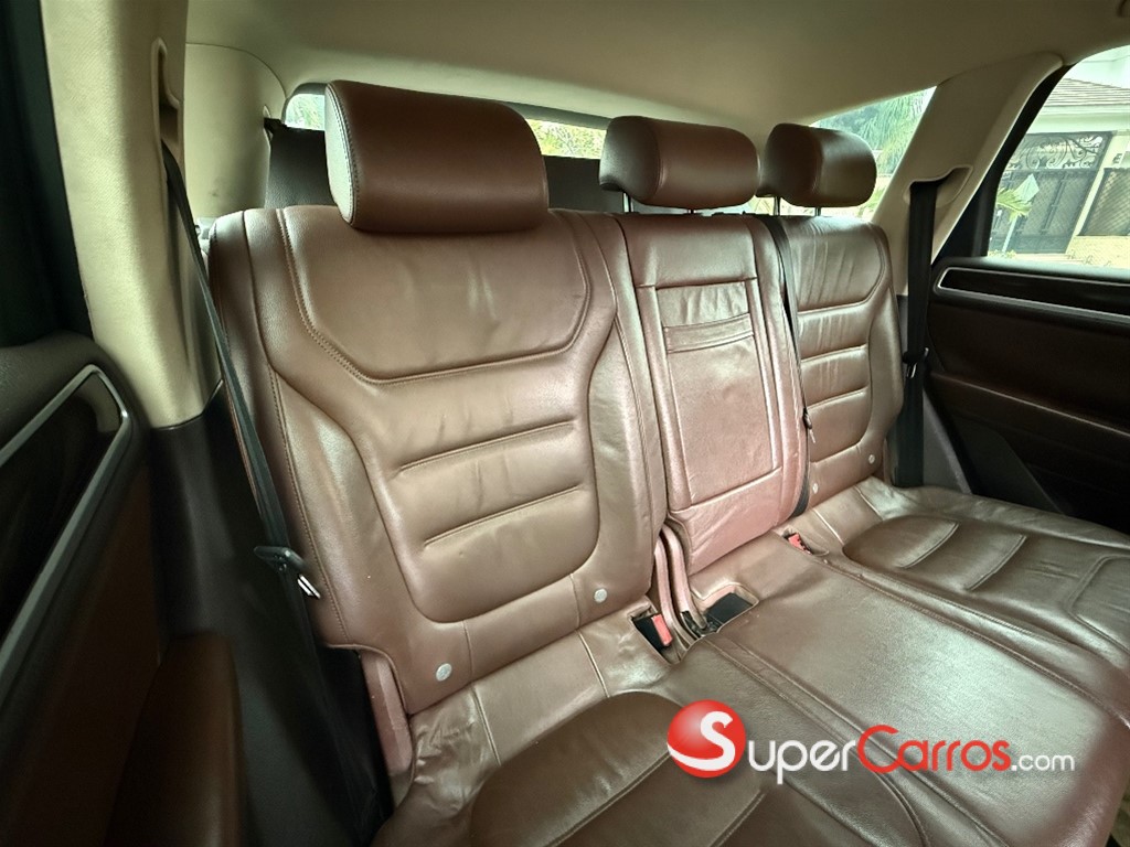 2013 Volkswagen Touareg — foto 9 / 10
