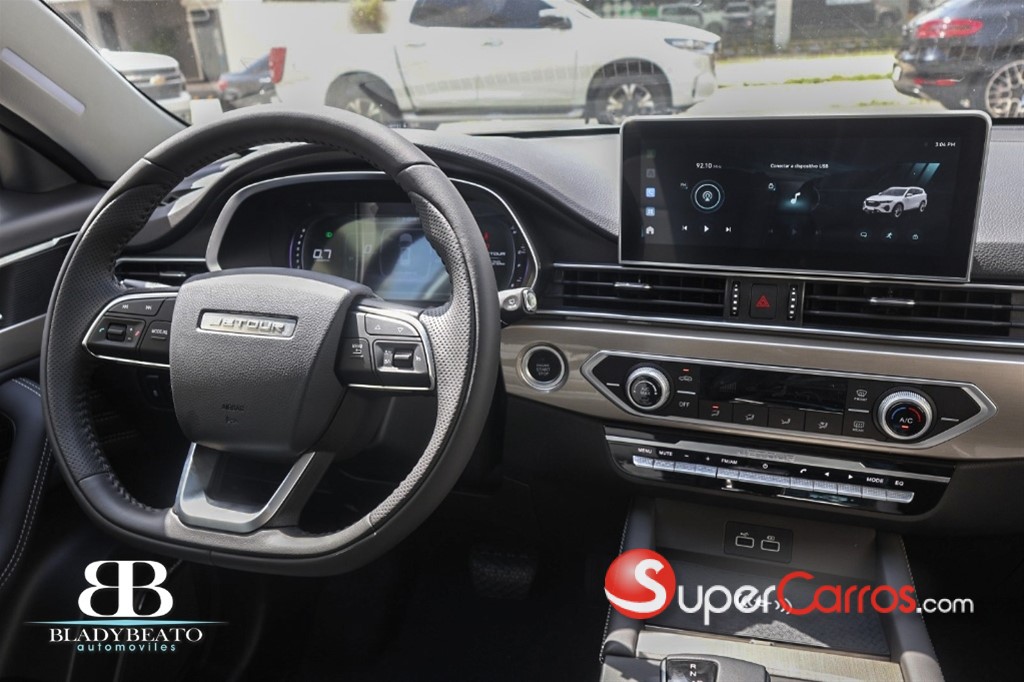 2027 Jetour X70 — foto 9 / 12