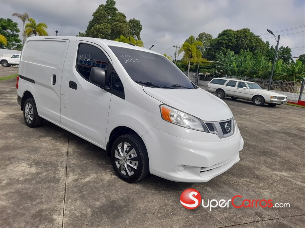 2020 Nissan NV 200