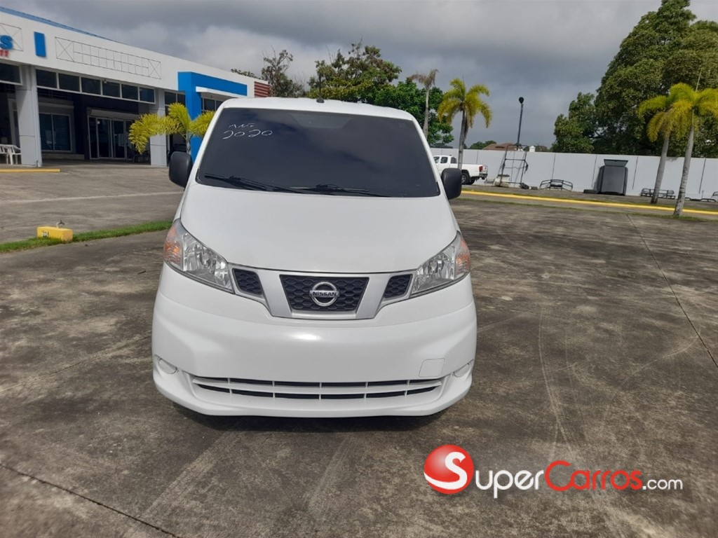 2020 Nissan NV 200 — foto 2 / 12