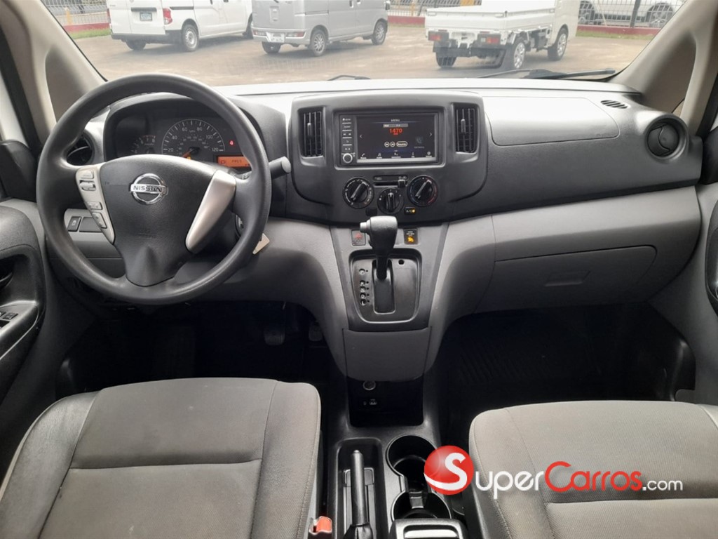 2020 Nissan NV 200 — foto 5 / 12