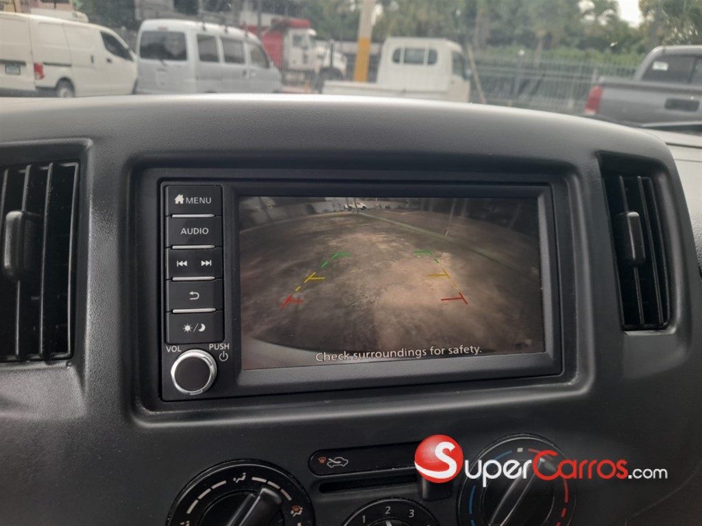 2020 Nissan NV 200 — foto 6 / 12