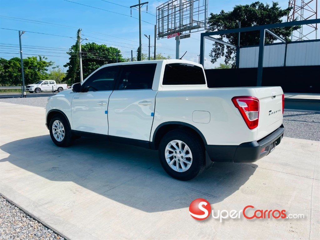 2020 SsangYong Rexton Actyon Sport — foto 2 / 8