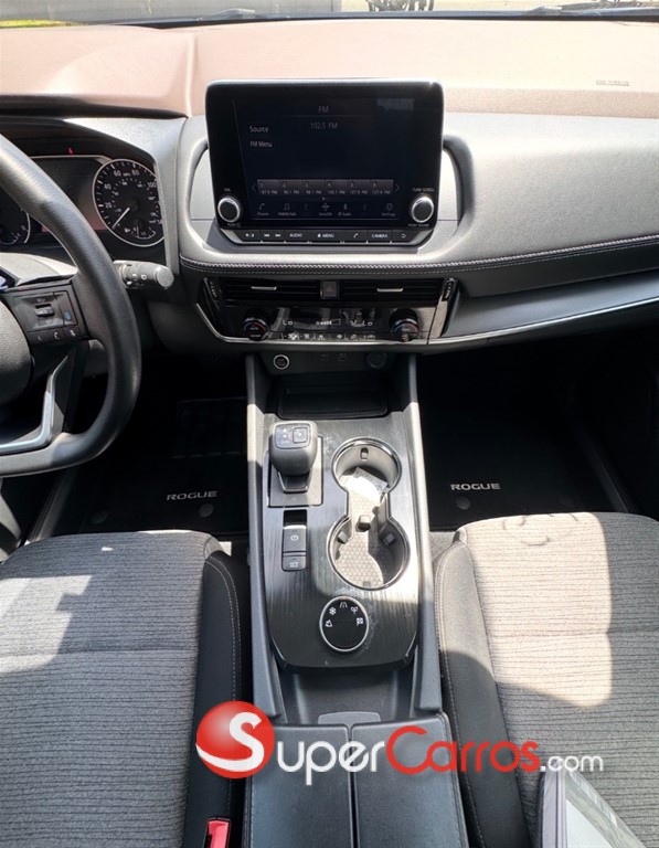 2022 Nissan Rogue SV — foto 7 / 12