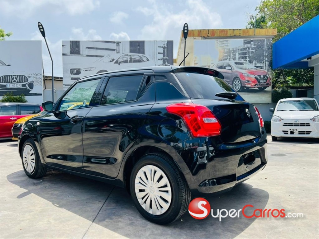 2019 Suzuki Swift — foto 8 / 12