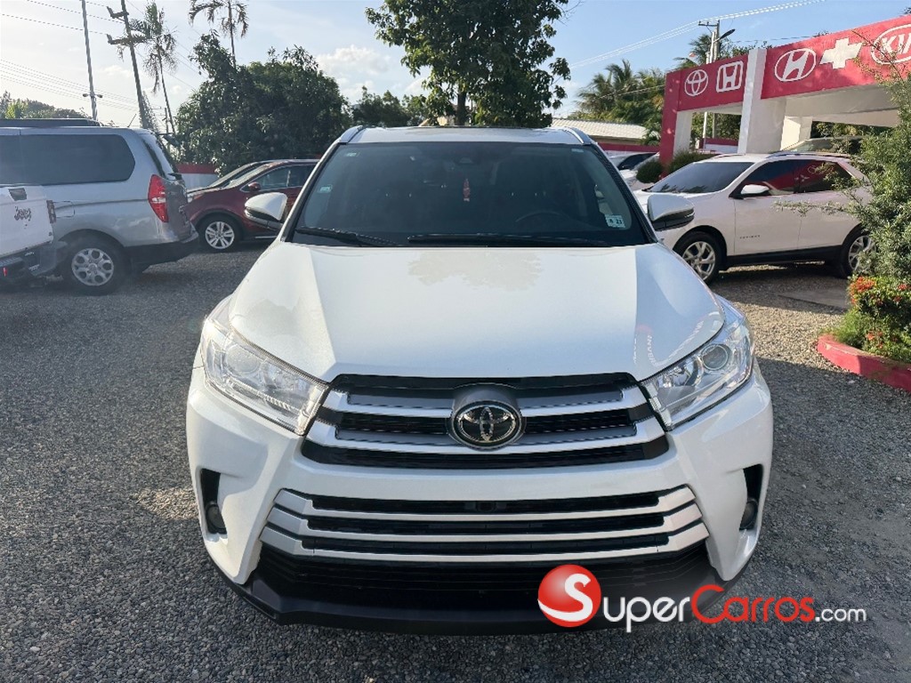 2018 Toyota Highlander XLE — foto 3 / 10