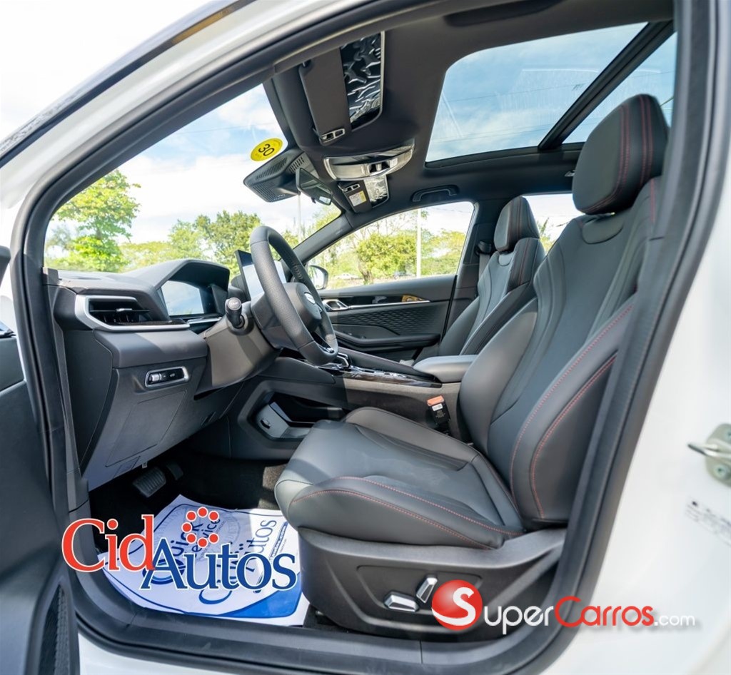 2027 Geely COOLRAY Million GF — foto 10 / 12
