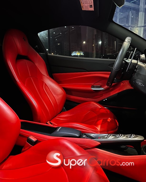 2022 Ferrari F8 — foto 5 / 12