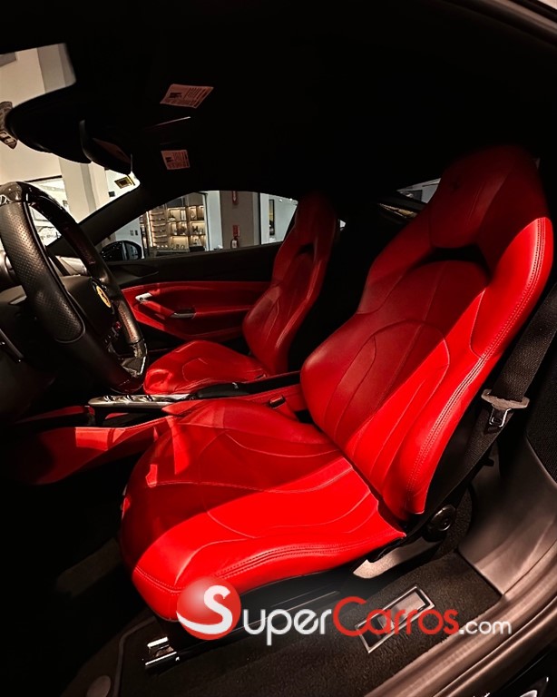 2022 Ferrari F8 — foto 9 / 12