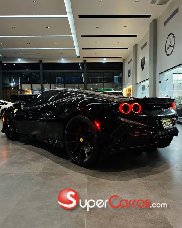 2022 Ferrari F8 — foto 10 / 12