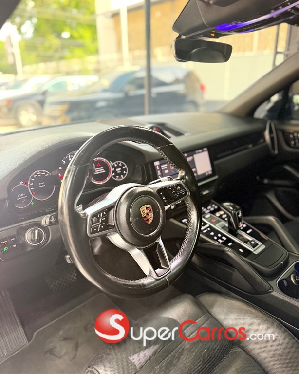 2019 Porsche Cayenne — foto 10 / 12