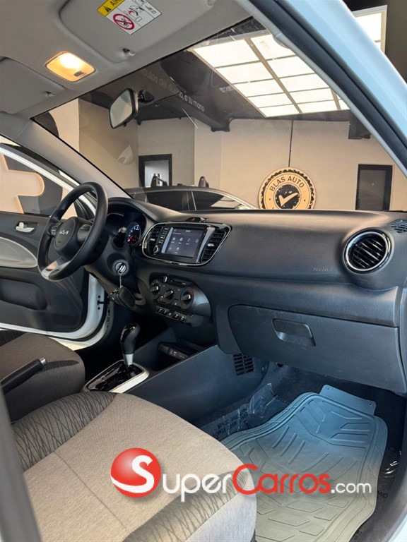 2026 Kia Soluto — foto 10 / 12