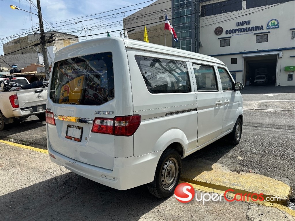 2018 Shineray X30 Furgoneta 7 Pasajero — foto 4 / 11