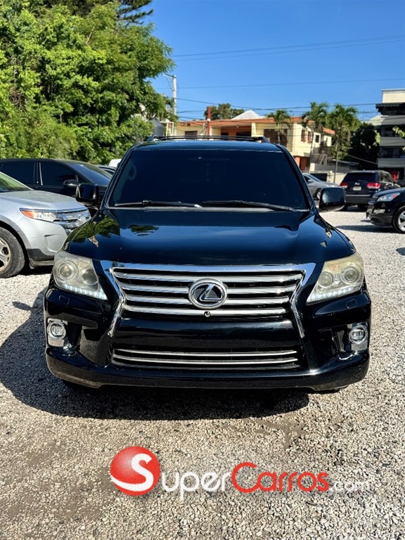 2010 Lexus LX 570 — foto 2 / 12