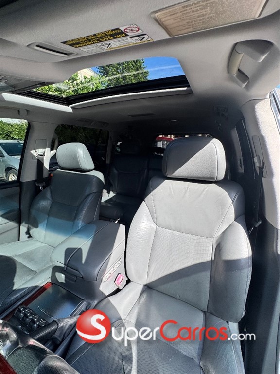 2010 Lexus LX 570 — foto 10 / 12