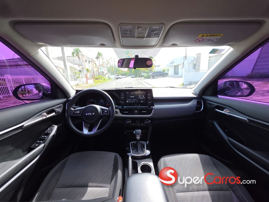 2023 Kia Seltos LX — foto 4 / 10