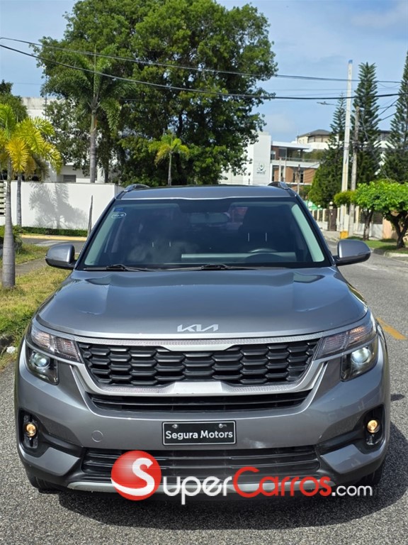 2023 Kia Seltos LX — foto 8 / 10