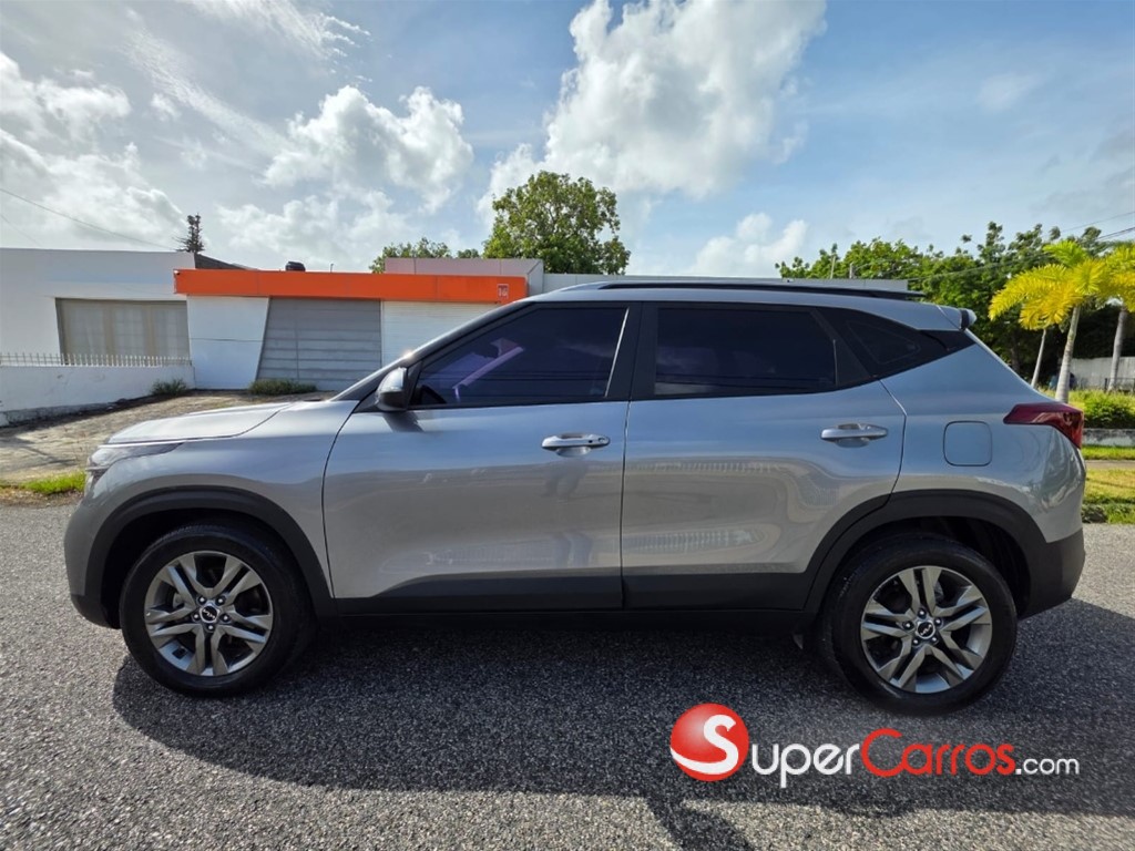 2023 Kia Seltos LX — foto 10 / 10