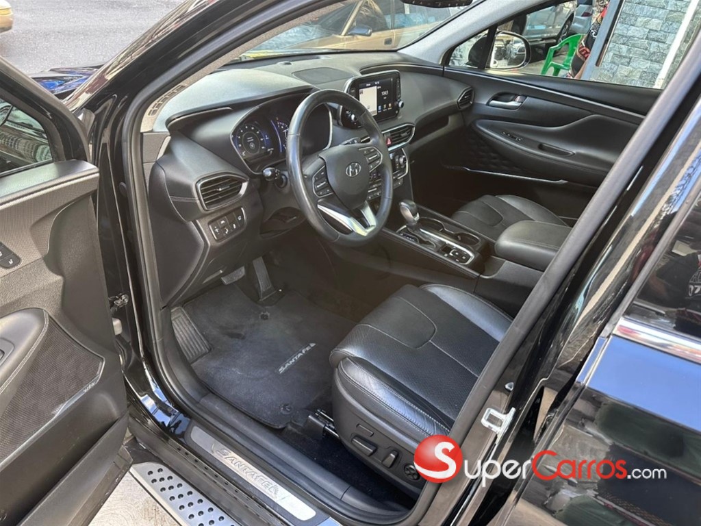 2020 Hyundai Santa Fe Limited — foto 8 / 12