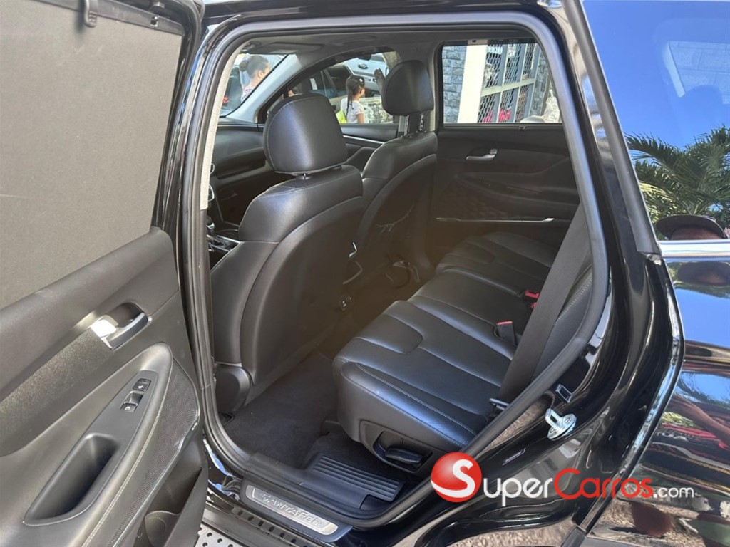 2020 Hyundai Santa Fe Limited — foto 11 / 12