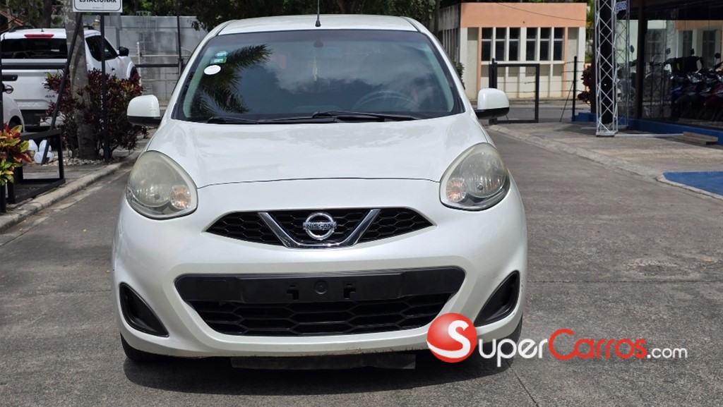 2016 Nissan March — foto 5 / 11