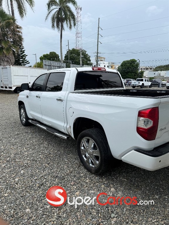 2016 Toyota Tundra Edition 1794 — foto 2 / 11