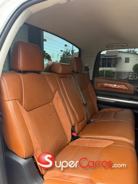 2016 Toyota Tundra Edition 1794 — foto 9 / 11