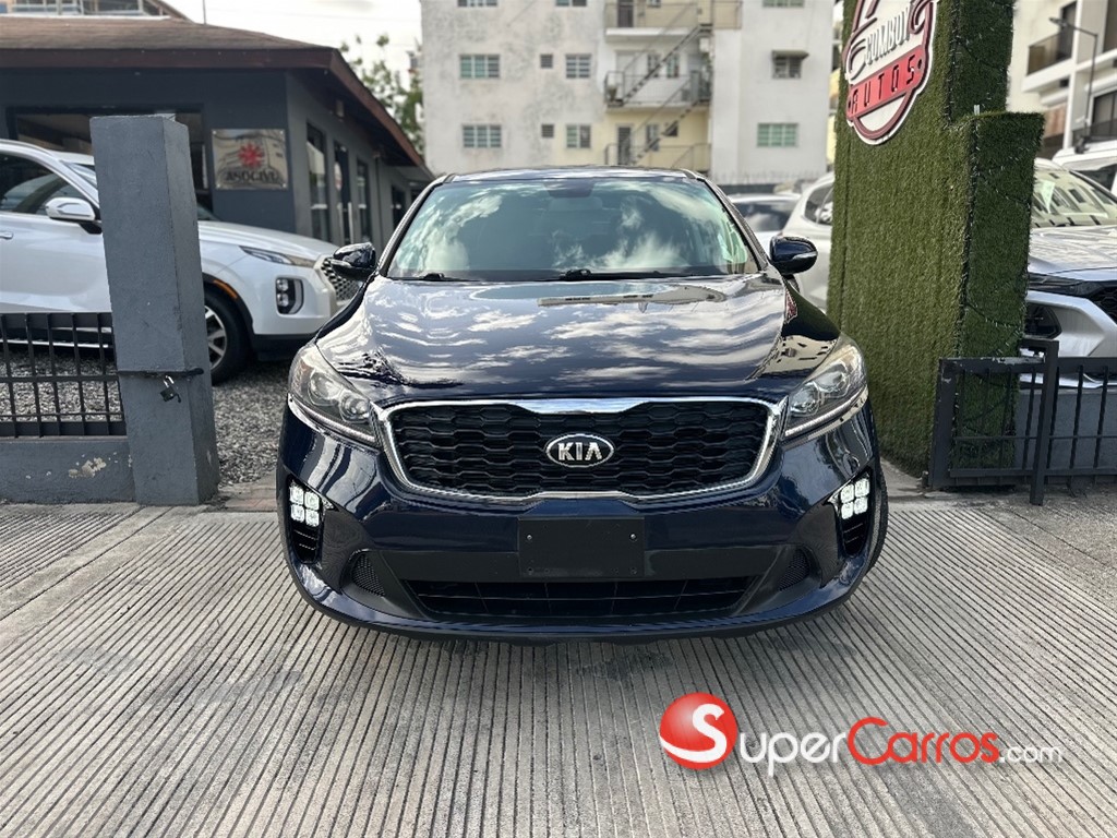 2020 Kia Sorento LX — foto 2 / 10