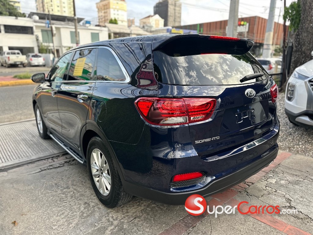 2020 Kia Sorento LX — foto 4 / 10