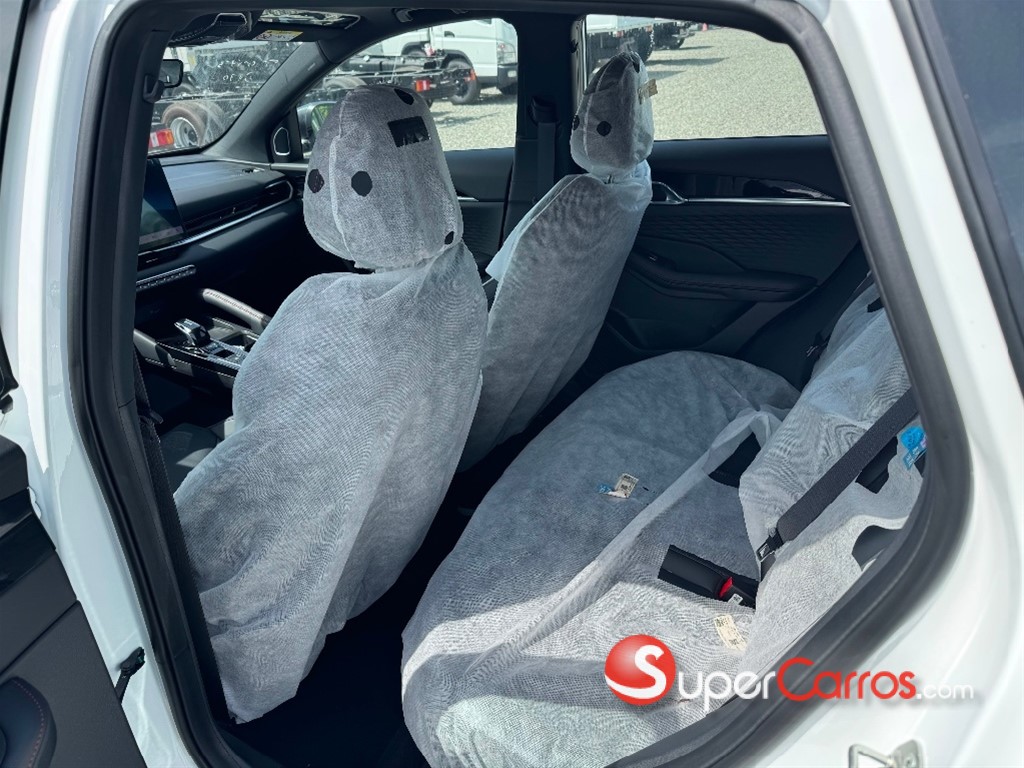 2027 Geely COOLRAY Million GF — foto 5 / 8