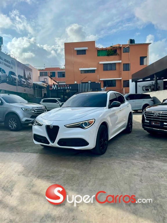 2020 Alfa Romeo Stelvio