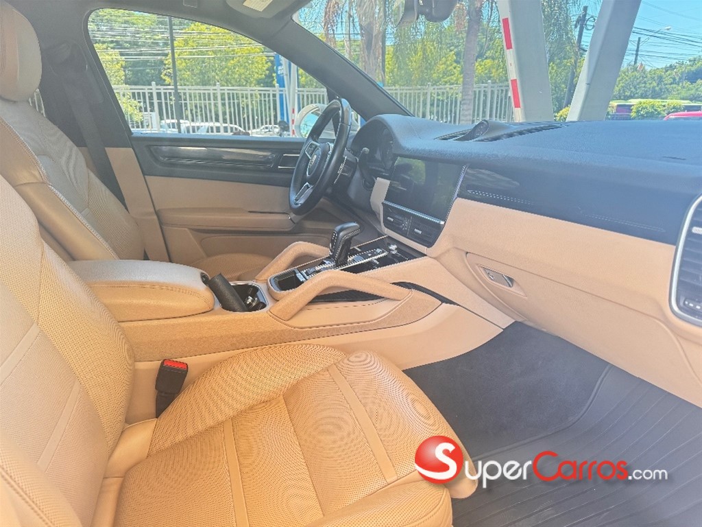 2019 Porsche Cayenne S — foto 6 / 7