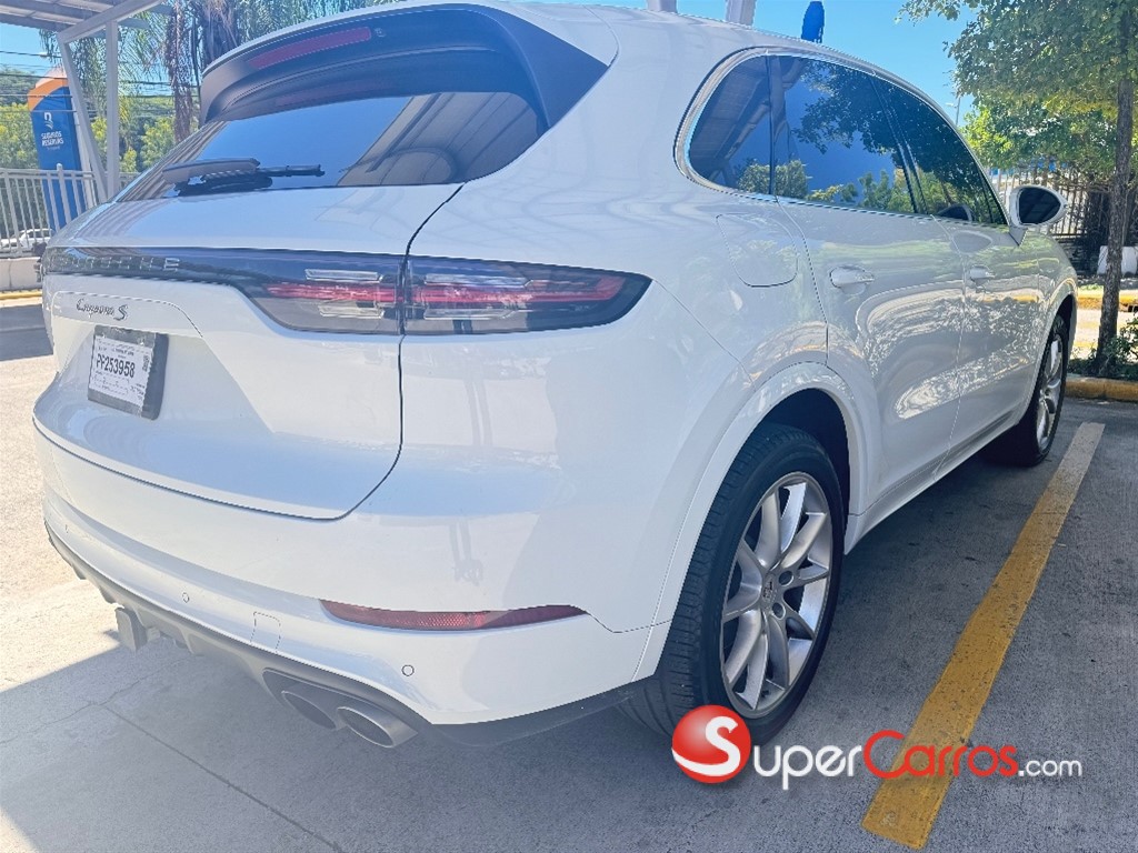 2019 Porsche Cayenne S — foto 7 / 7