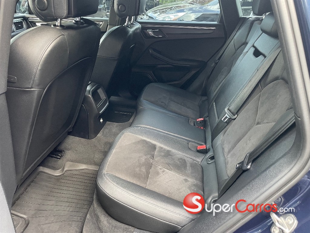 2015 Porsche Macan — foto 7 / 11