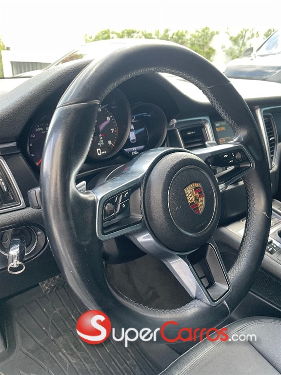 2015 Porsche Macan — foto 11 / 11