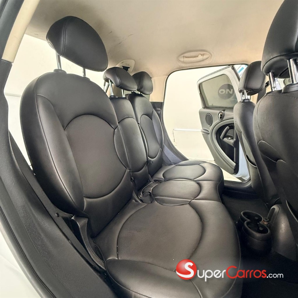 2014 Mini Cooper Countryman S — foto 7 / 10