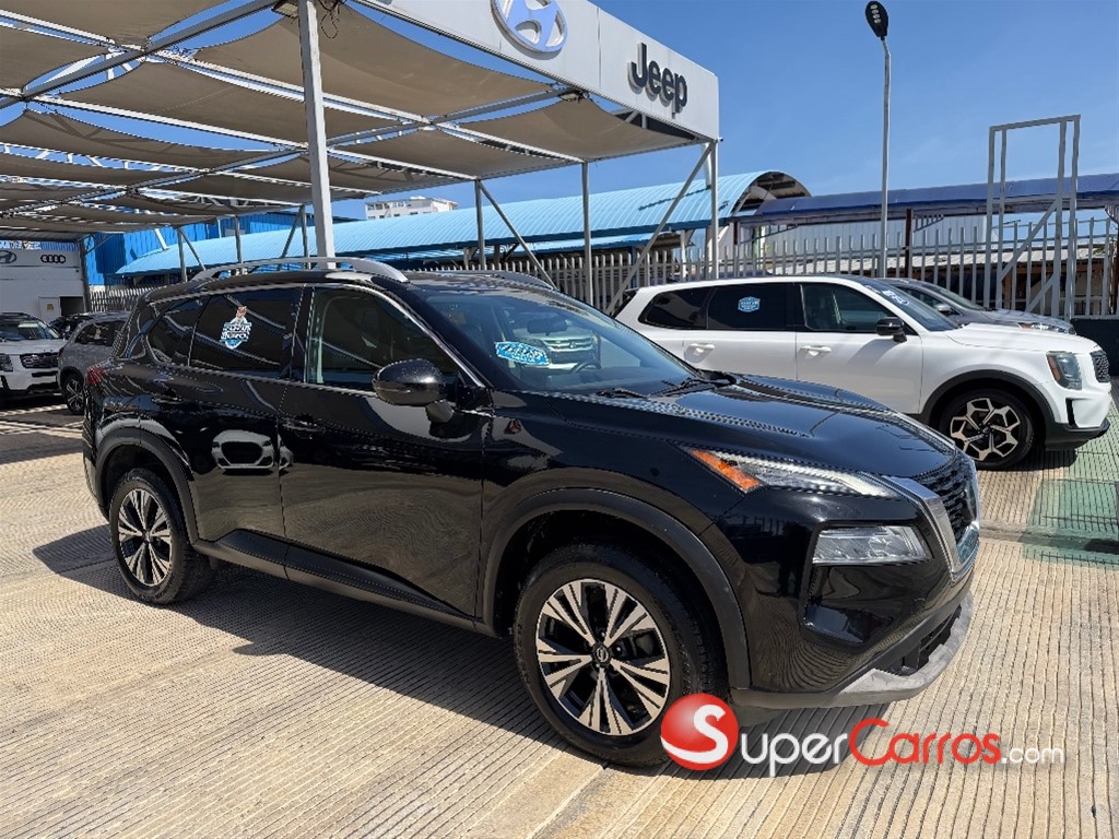 2021 Nissan Rogue SV — foto 3 / 11