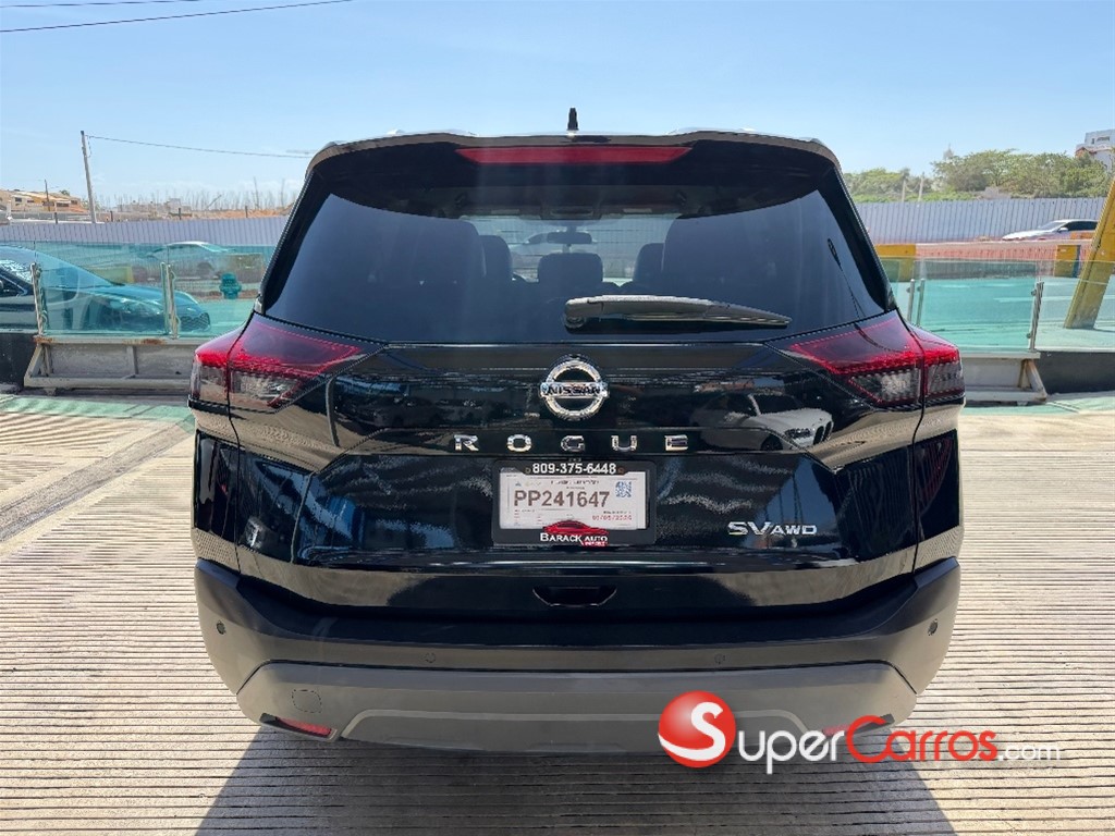 2021 Nissan Rogue SV — foto 5 / 11