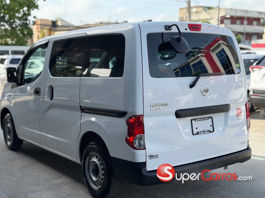 2021 Nissan NV 200 — foto 5 / 10
