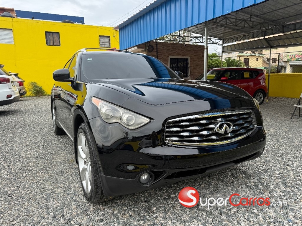 2011 Infiniti FX-35 — foto 2 / 11