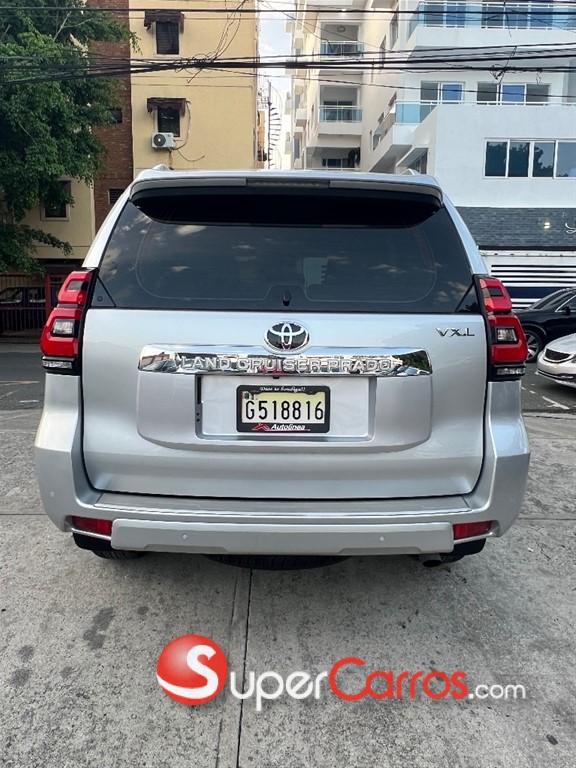 2020 Toyota Land Cruiser Prado VXL — foto 6 / 12