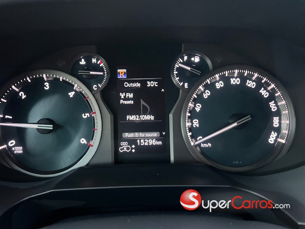 2020 Toyota Land Cruiser Prado VXL — foto 12 / 12