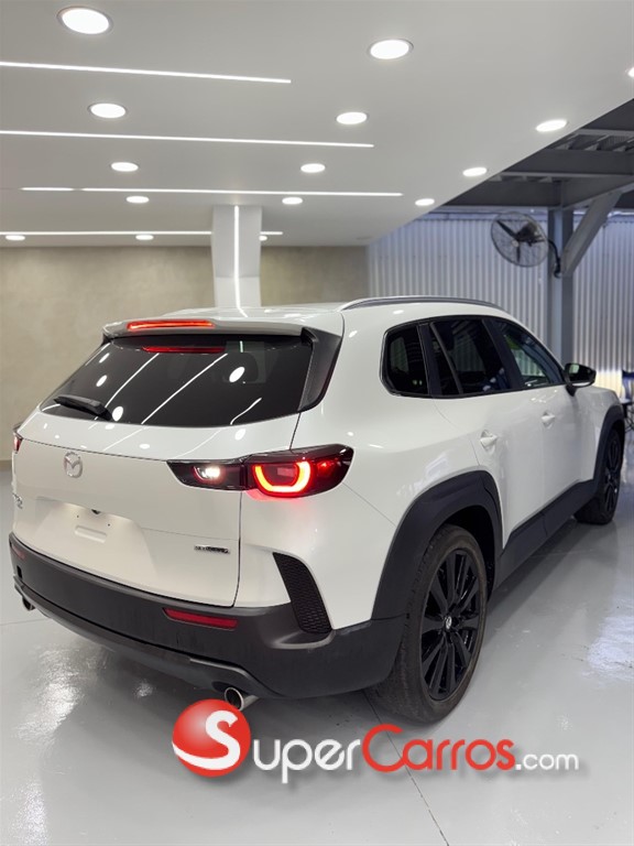 2023 Mazda CX-50 Preferred Plus — foto 5 / 10