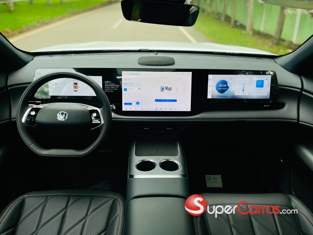 2027 Changan CS 75 — foto 6 / 12