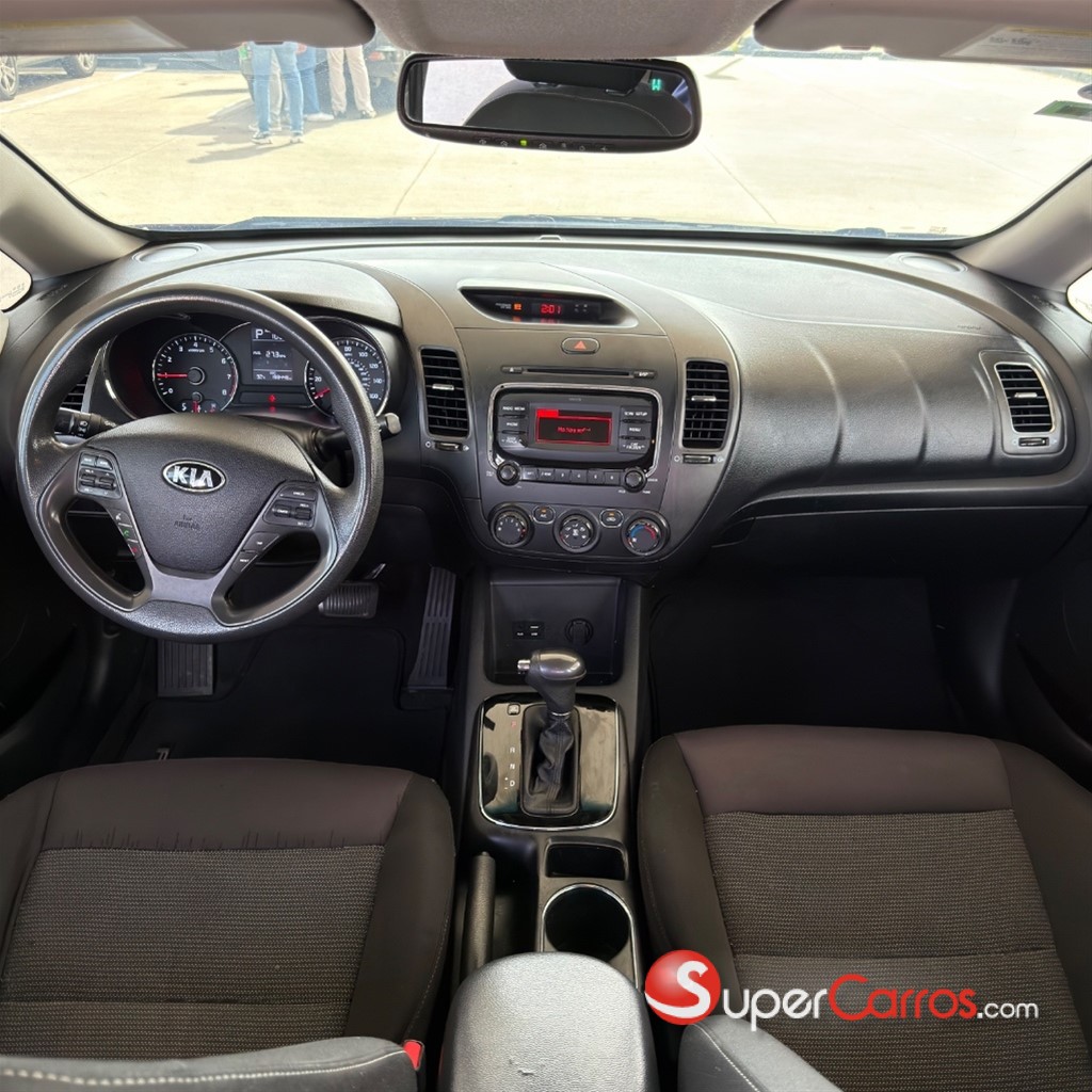 2018 Kia Forte EX — foto 6 / 8