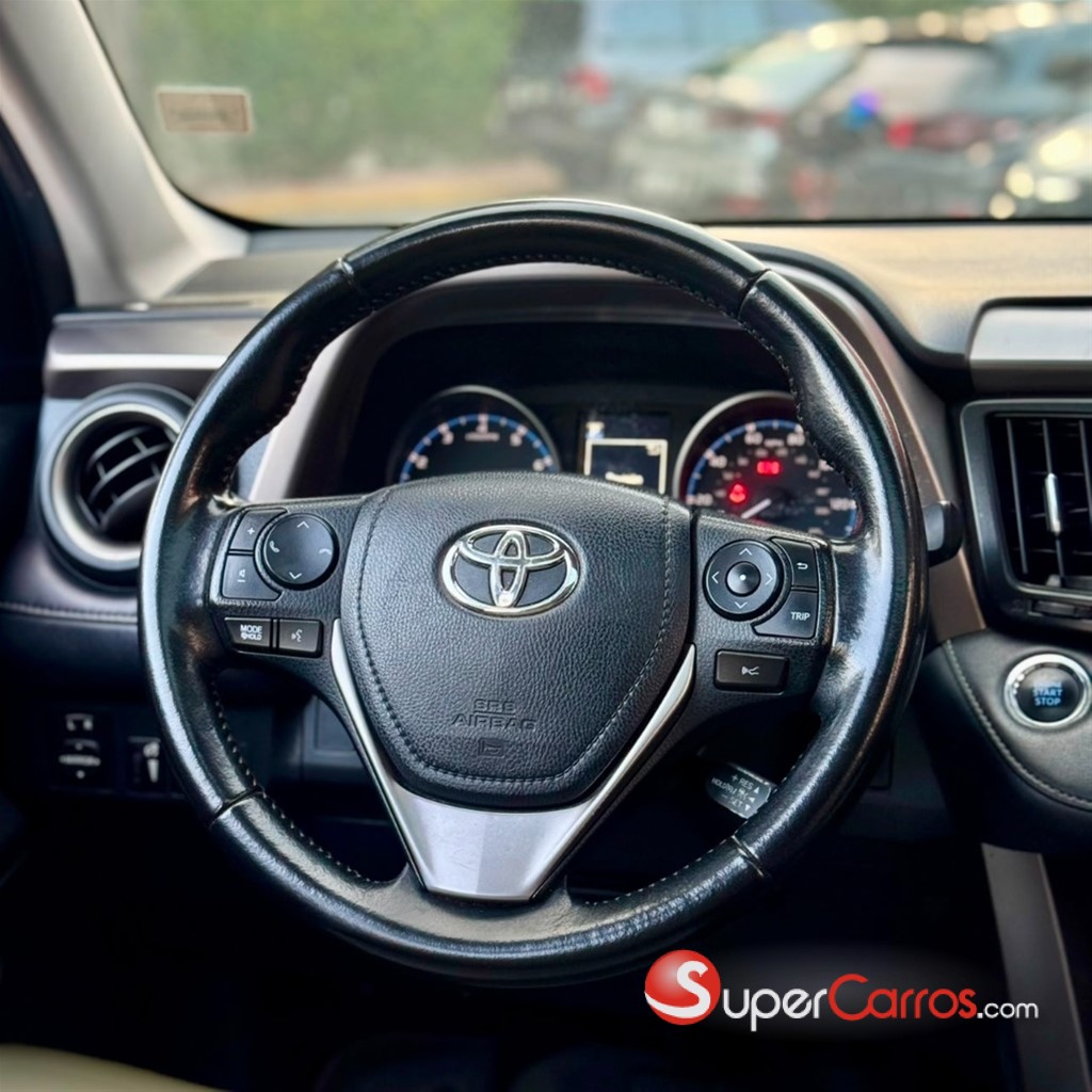 2018 Toyota RAV4 XLE — foto 7 / 11