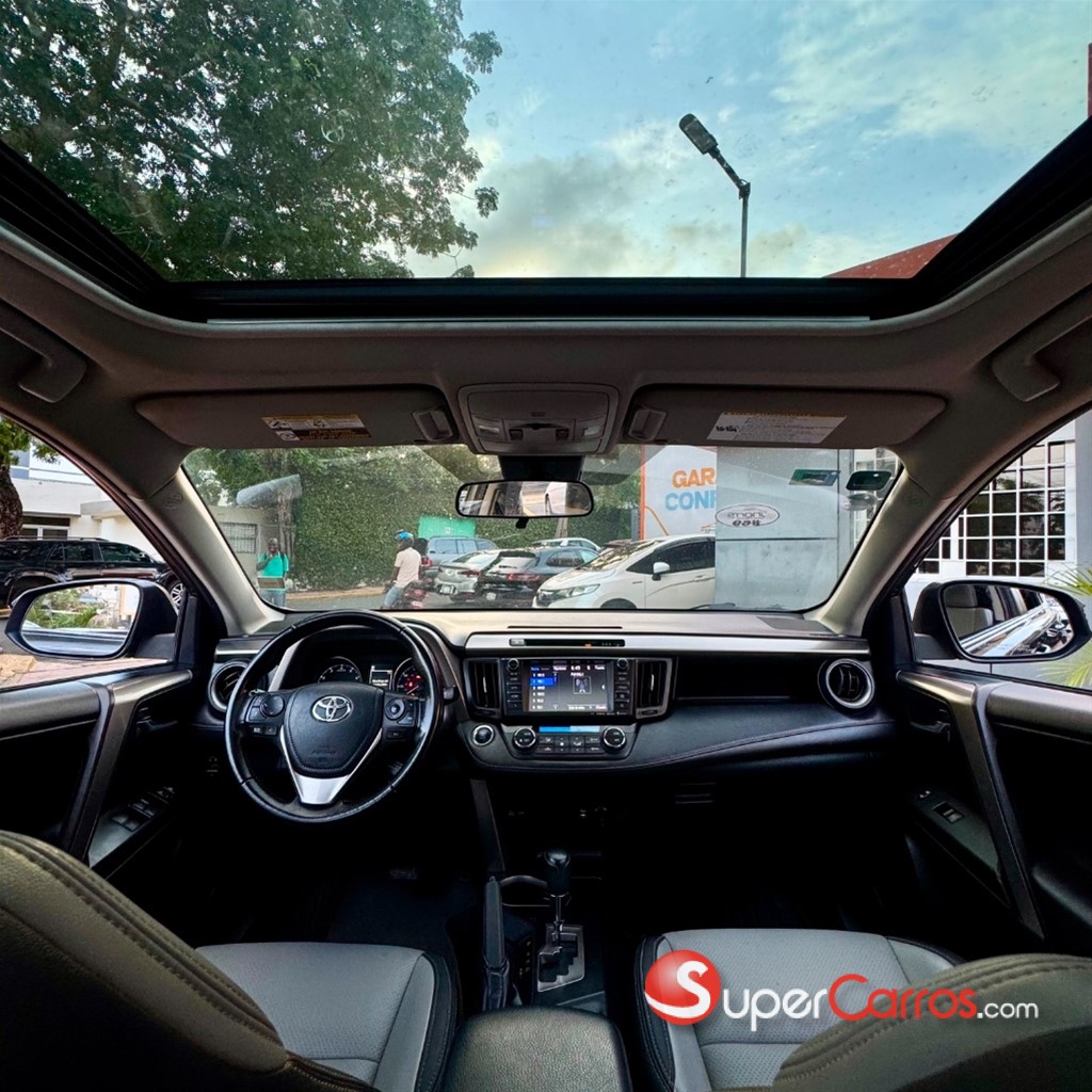 2018 Toyota RAV4 XLE — foto 9 / 11