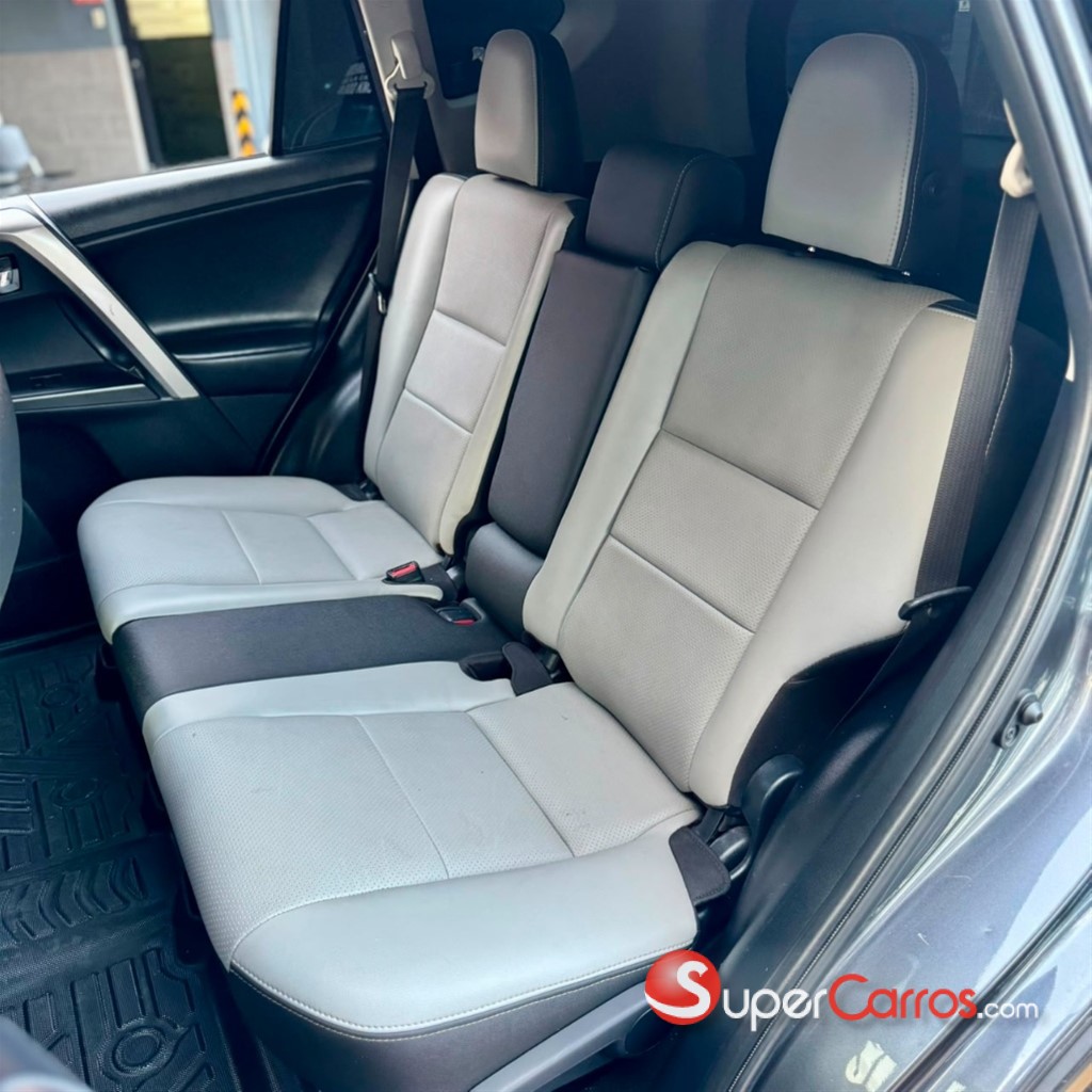2018 Toyota RAV4 XLE — foto 11 / 11