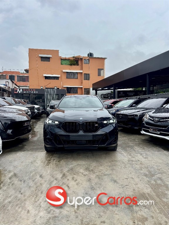 2024 BMW X 6 M60i — foto 3 / 12