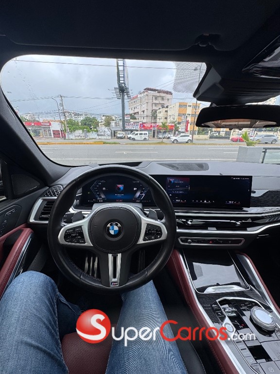 2024 BMW X 6 M60i — foto 10 / 12